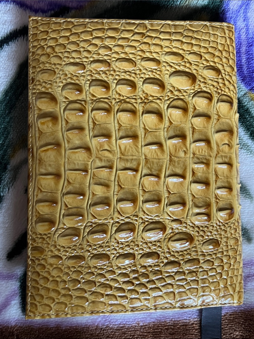 BRAHMIN Yellow Embossed Croc Journal NWT - Picture 3 of 7